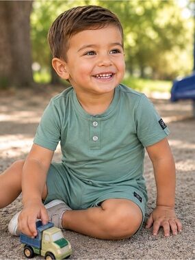 Kids Short-Sleeve Henley Tee in Sage Green